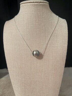 Sterling Navajo Pearl Single 12 MM Pearl Necklace